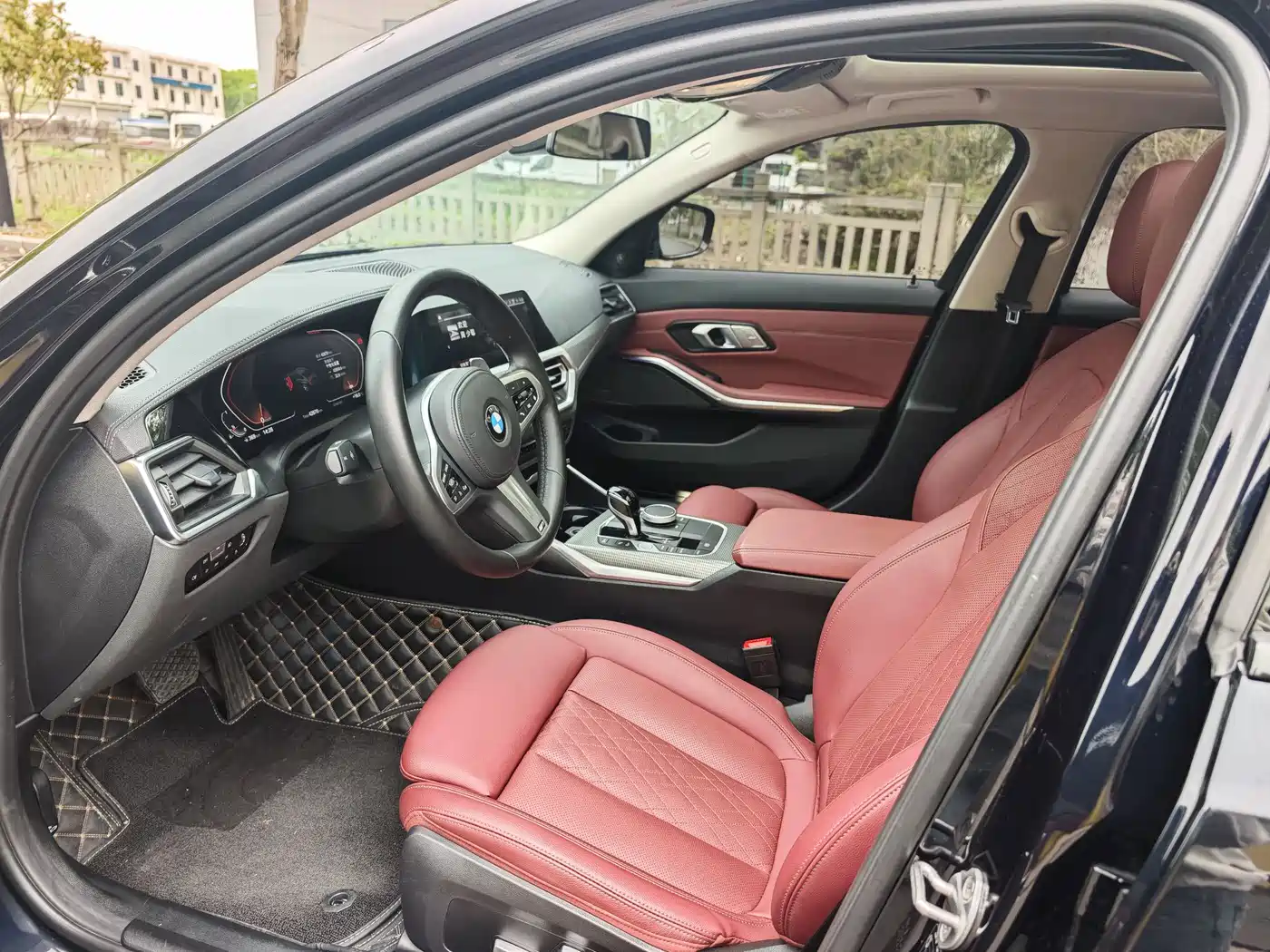 BMW 3 Series 2021 325Li M Sport Night Edition фото 4
