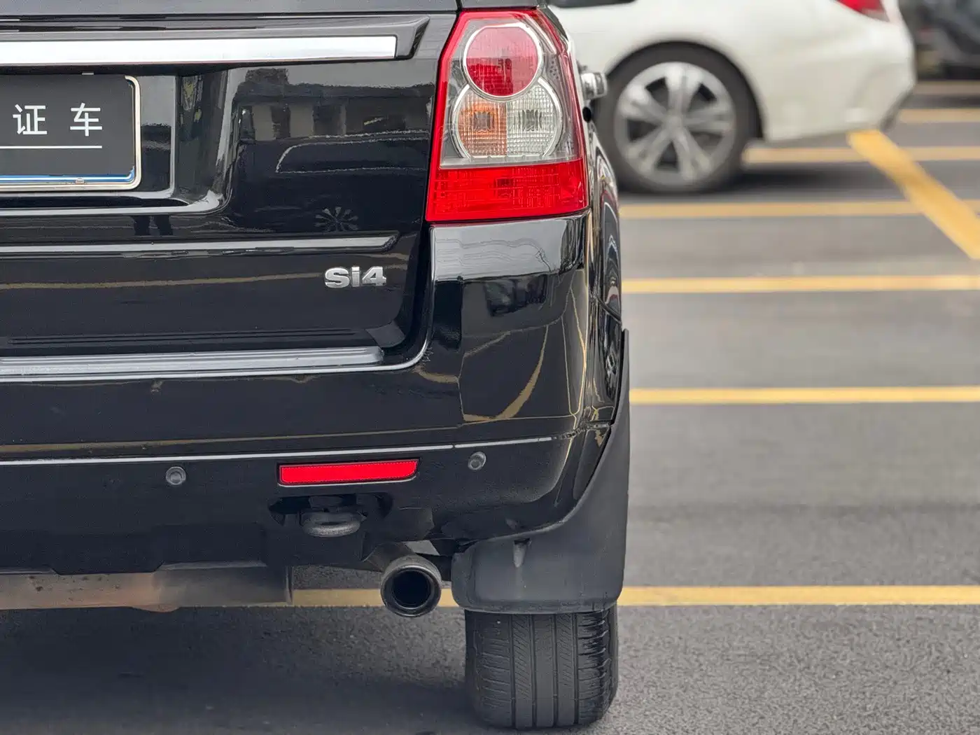 Фото 27 - Land Rover Freelander 2