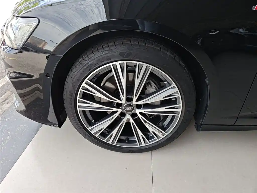 Audi A6L 2024 45 TFSI Premium Dynamic фото 23