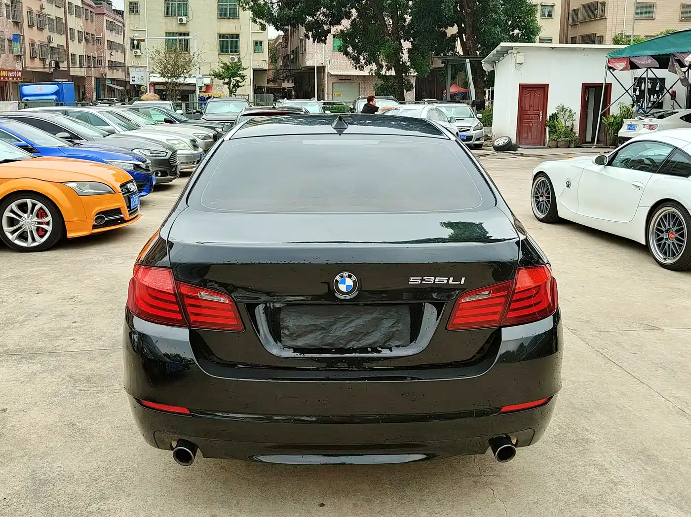 BMW 5 Series 2012 535Li Luxury фото 38