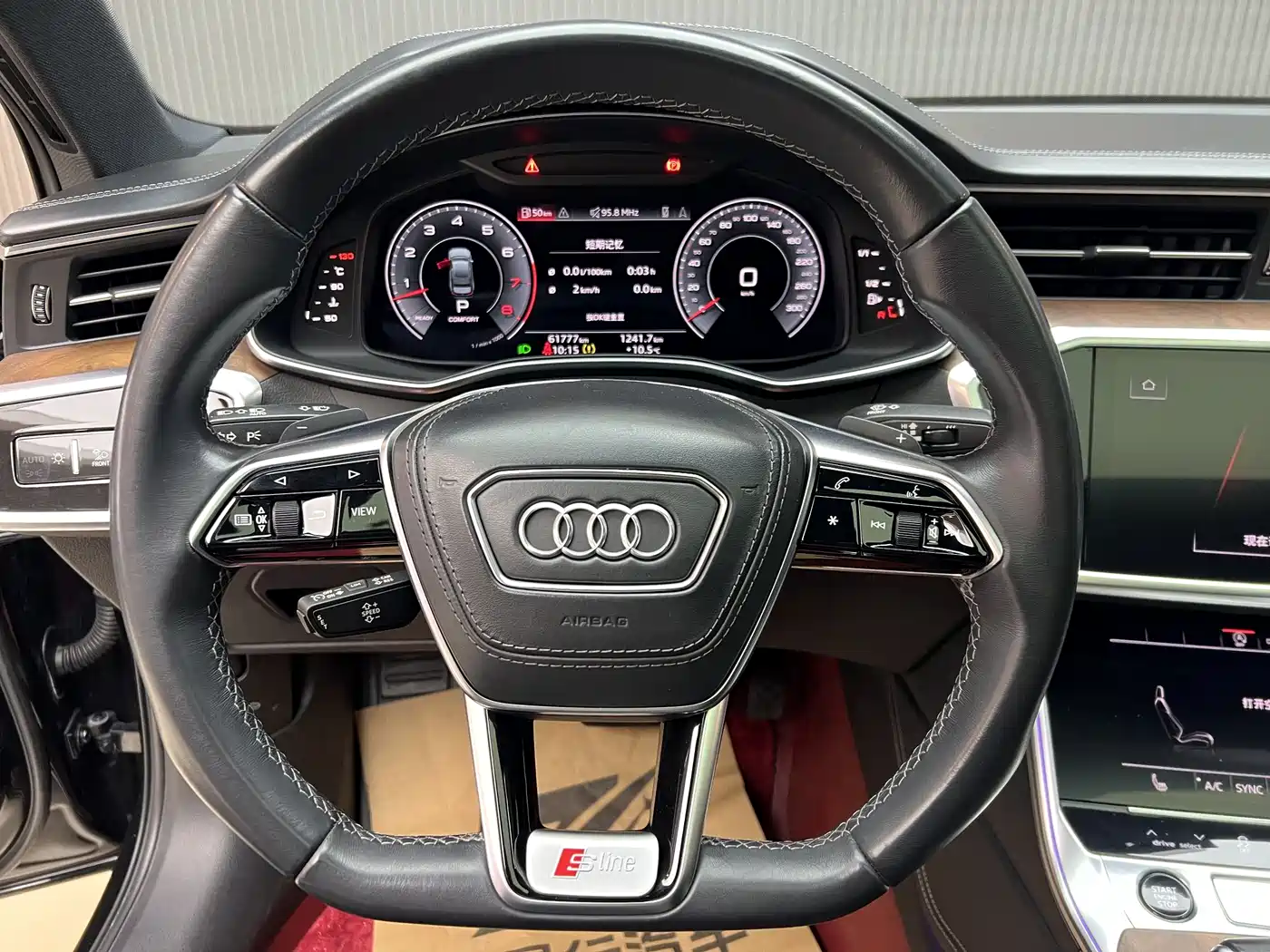 Audi A6L 2023 55 TFSI quattro Premium Dynamic фото 2