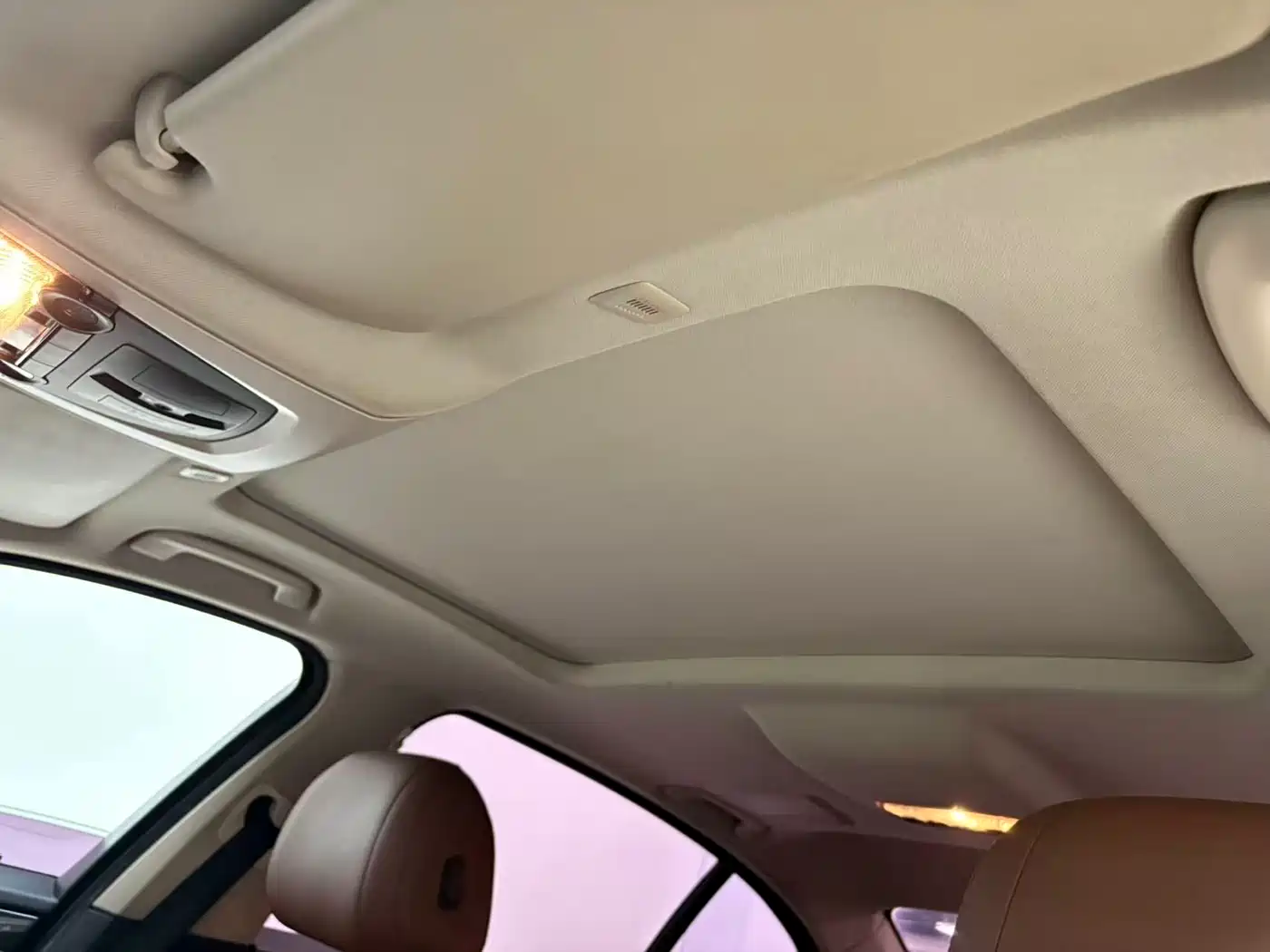 BMW 5 Series 2014 520Li Elegance фото 24