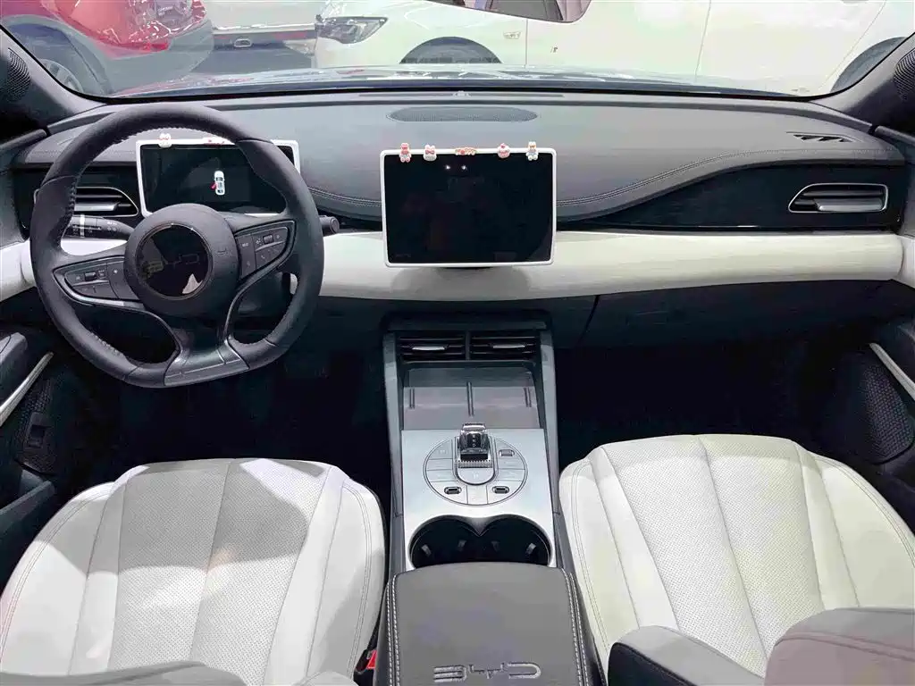 صورة 7 - BYD Seal 06 New Energy