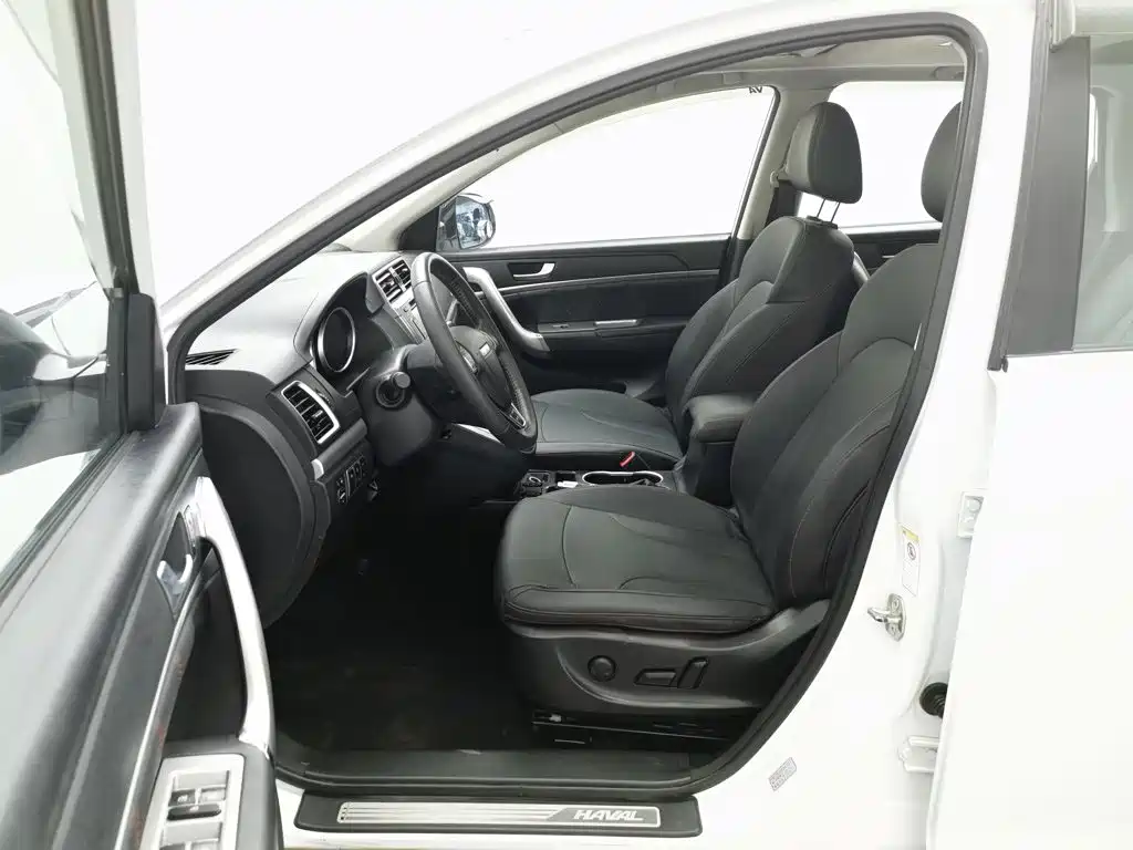 Фото 10 - Haval H6