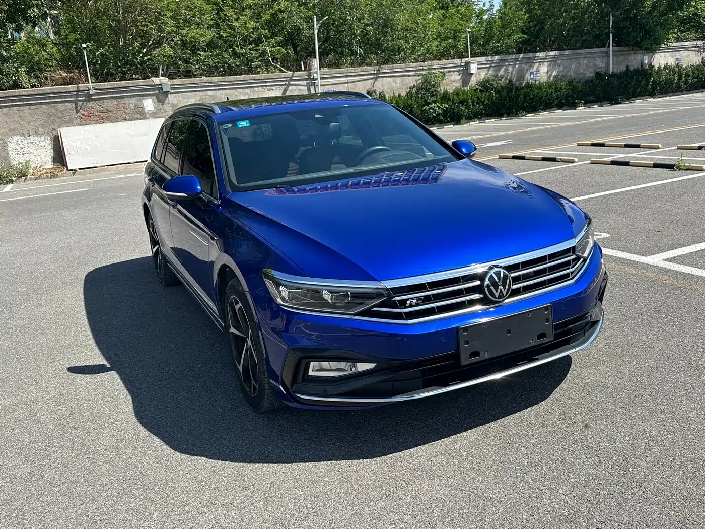 Volkswagen Weilan 2021 2.0T Touring фото 3
