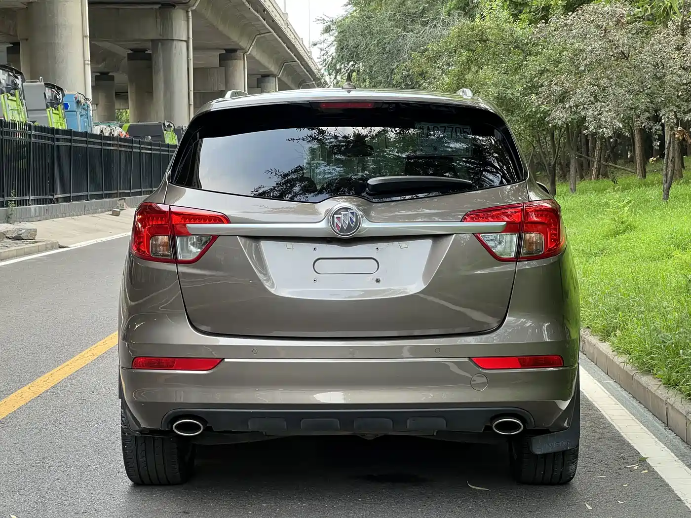 Фото 9 - Buick Envision Plus