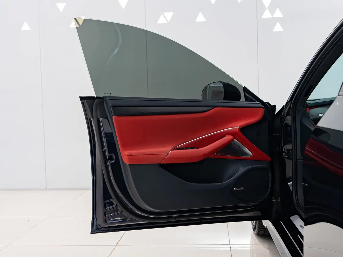 Xiaomi Auto Xiaomi SU7 2024 RWD Long Range Intelligent Driving Edition фото 7