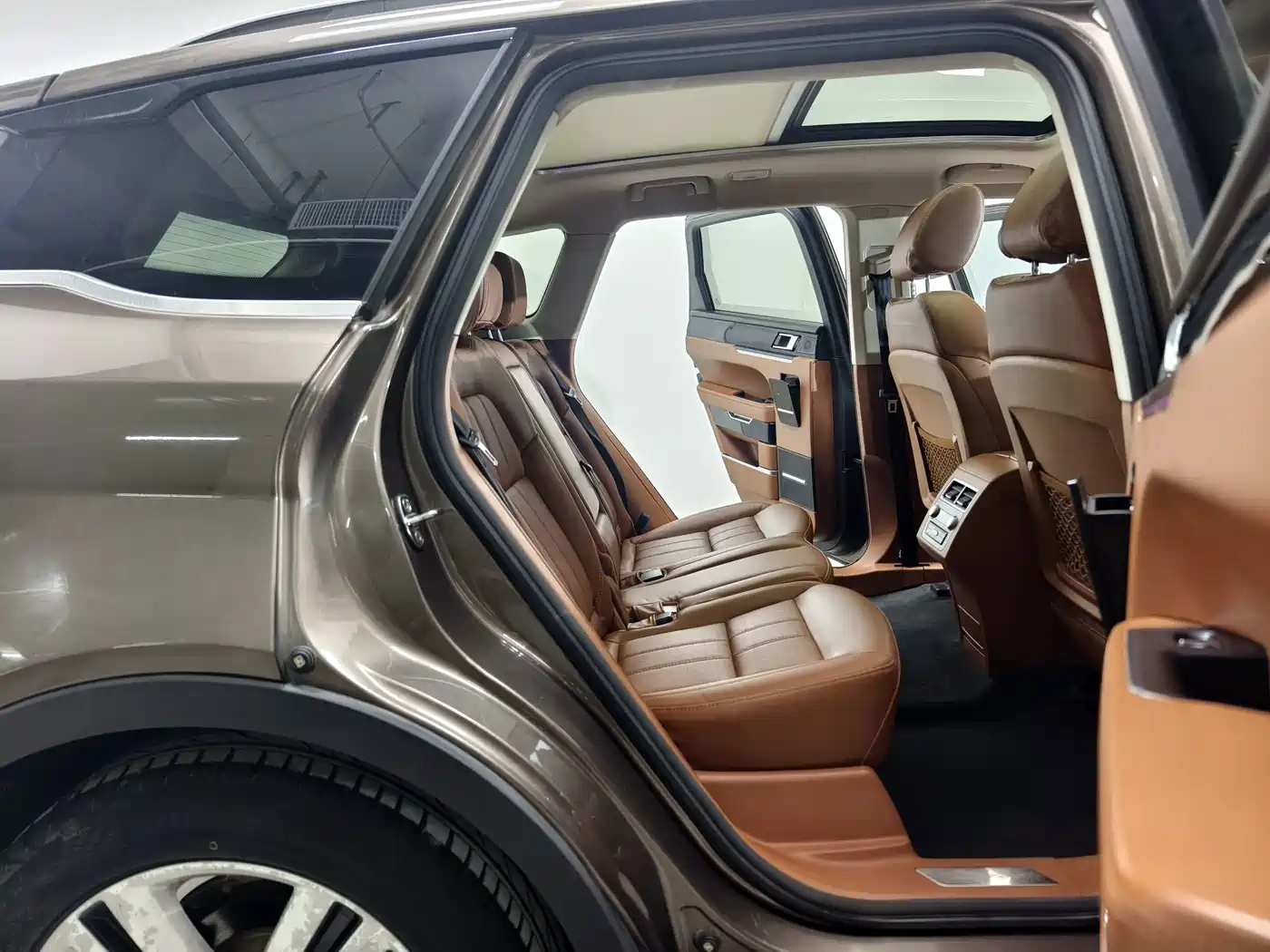 Zotye T700 2017 2017 1.8T DCT Prestige