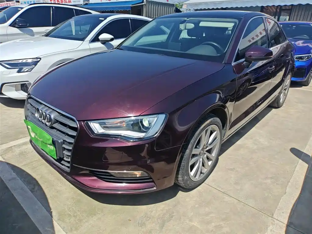 Audi A3 2014 Limousine 35 TFSI Auto Comfort фото 2