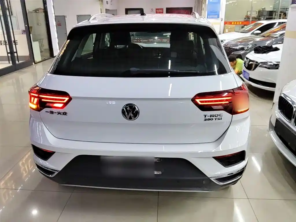 Volkswagen T-ROC 2019 280TSI DSG 2WD Comfort Version China VI фото 6