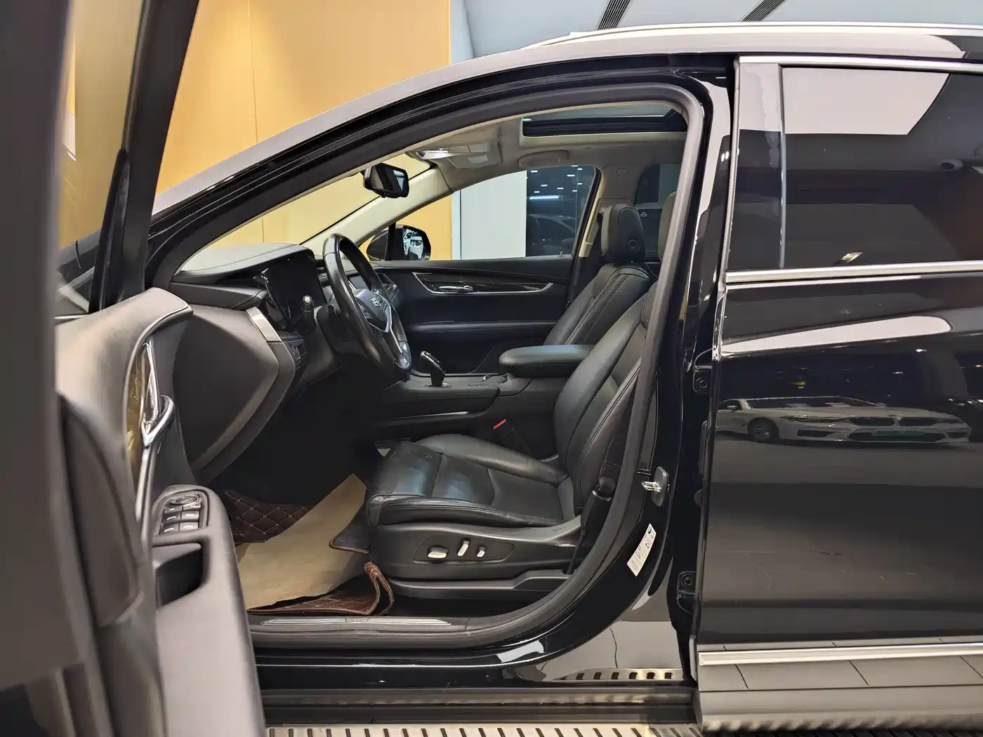 Cadillac XT5 2018 28T 4WD Luxury фото 15
