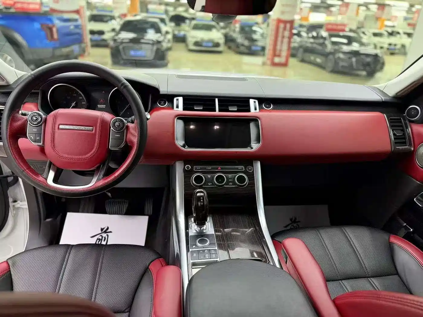 Land Rover Range Rover Sport 2017 3.0 SC V6 SE фото 9