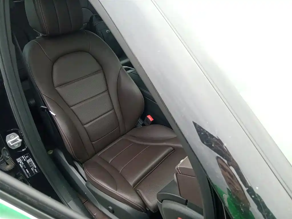 Mercedes-Benz GLC 2022 Facelift II GLC 260 L 4MATIC Luxury фото 20