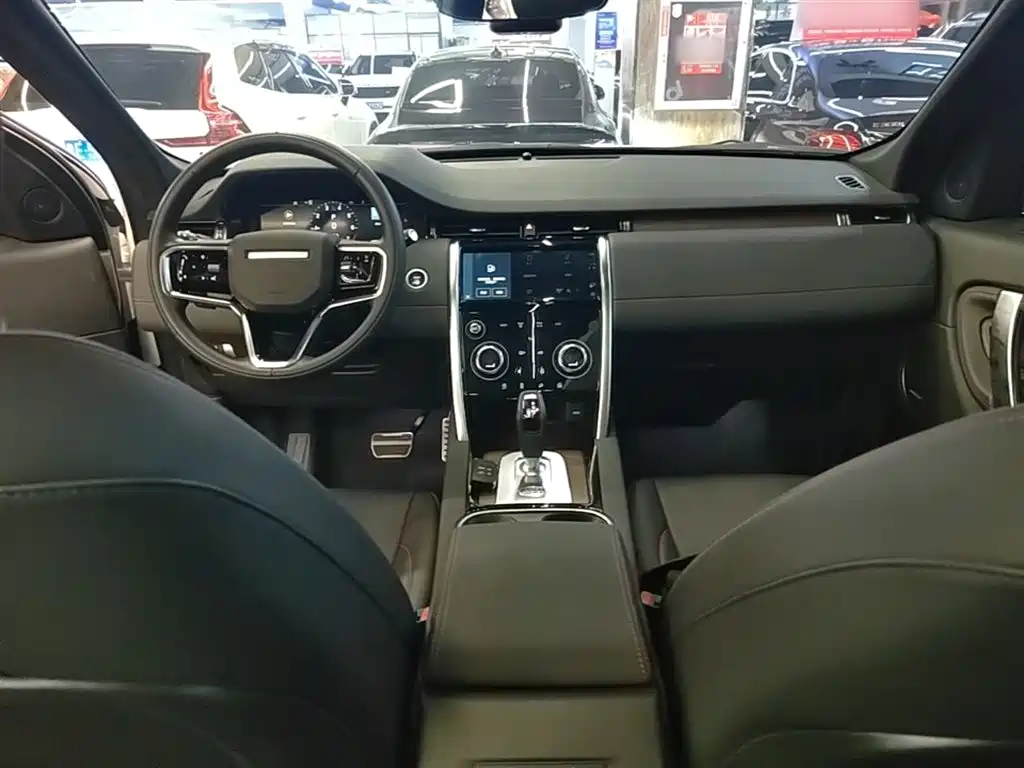 Land Rover Discovery Sport 2023 249PS R-Dynamic SE Performance Technology Version фото 10