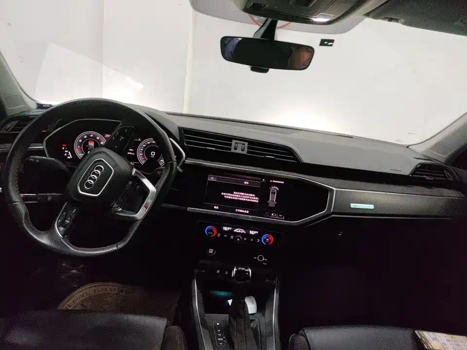 Audi Q3 Sportback 2023 2022 Model 40 TFSI RS Kit Speed Edition