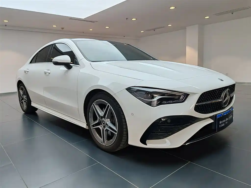 Mercedes-Benz CLA (Import) 2024 CLA 200 фото 2