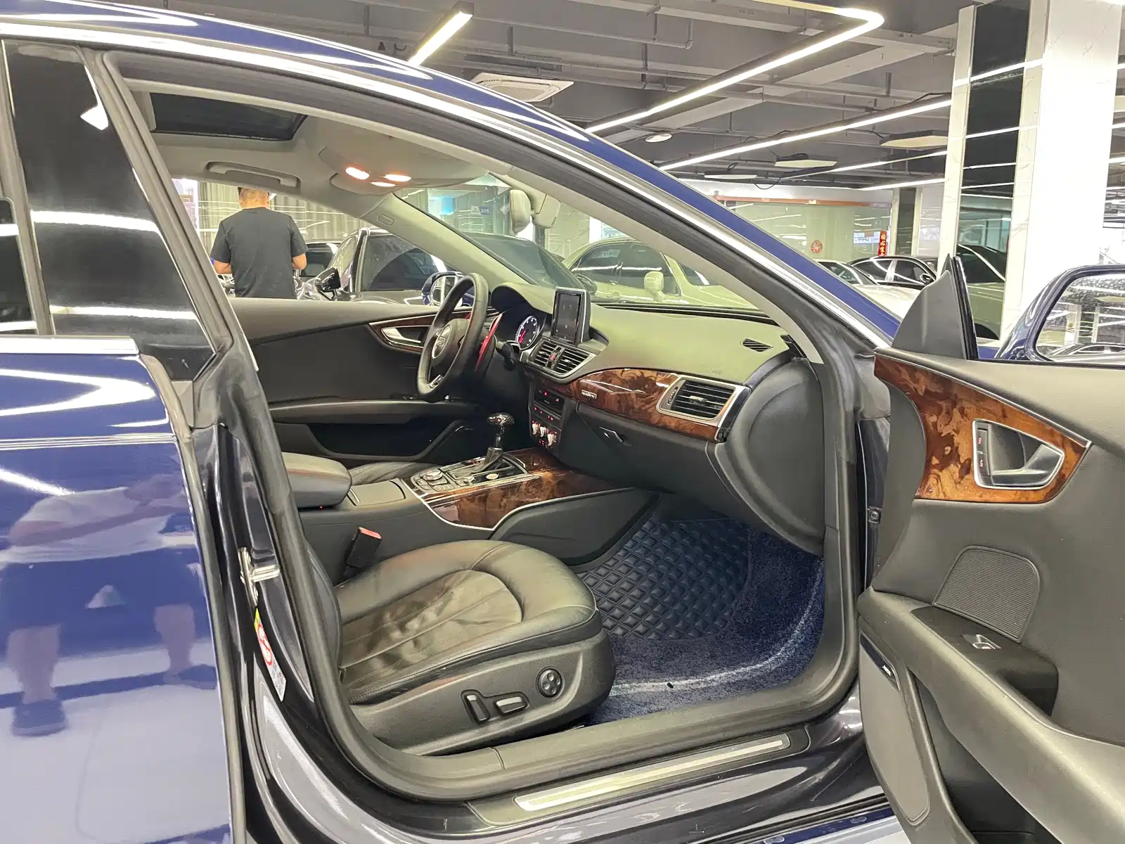 Фото 8 - Audi A7