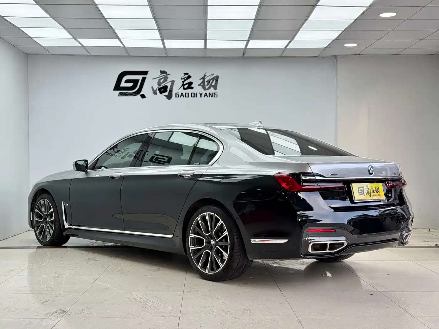 BMW 7 Series 2022 740Li xDrive Executive M Sport Package фото 21