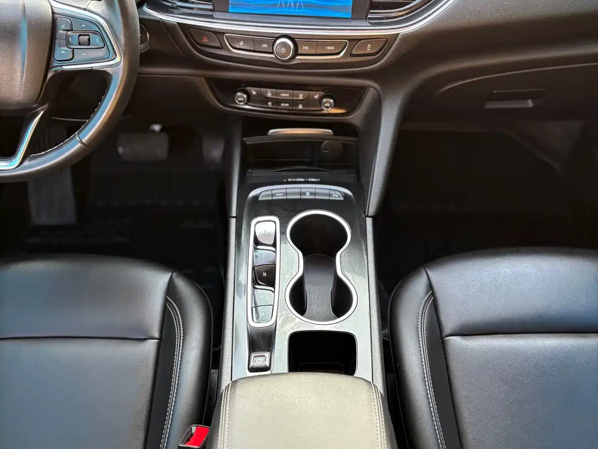BUICK REGAL