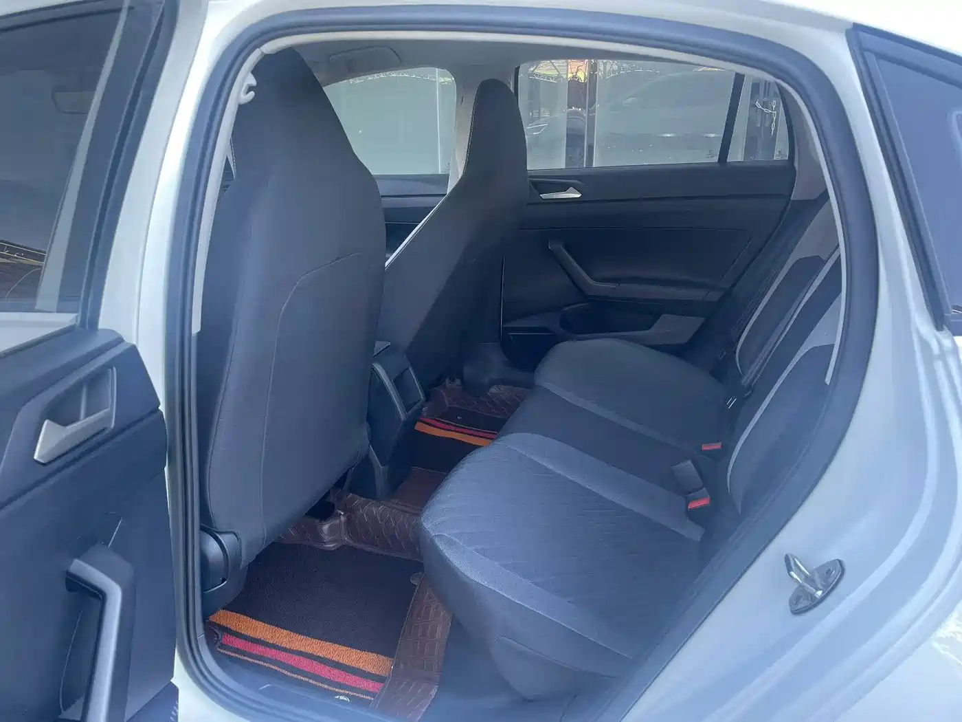 Volkswagen Lavida 2023 Xinrui 1.5L Auto Xinyi Edition фото 9