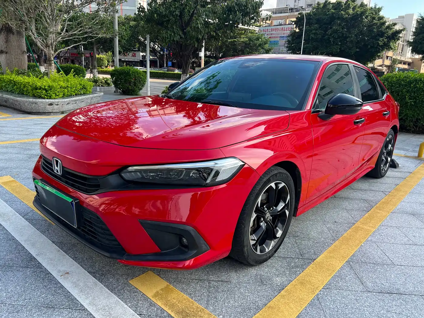 Фото 1 - Honda Civic