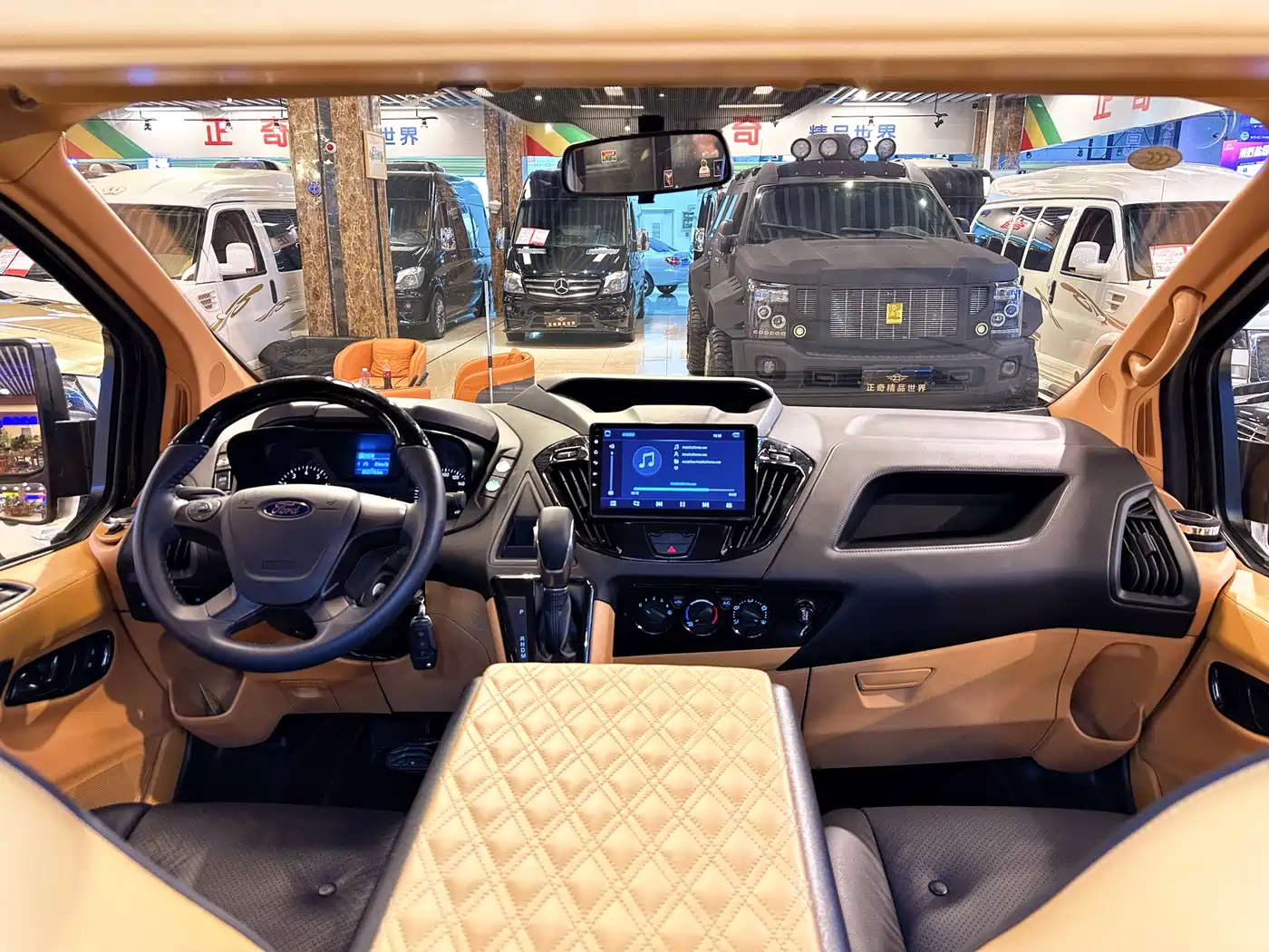 Ford Transit 2020 2.0T Gasoline Multi-purpose Commercial Vehicle Medium Wheelbase Low Roof Dual Swing Doors China V фото 27