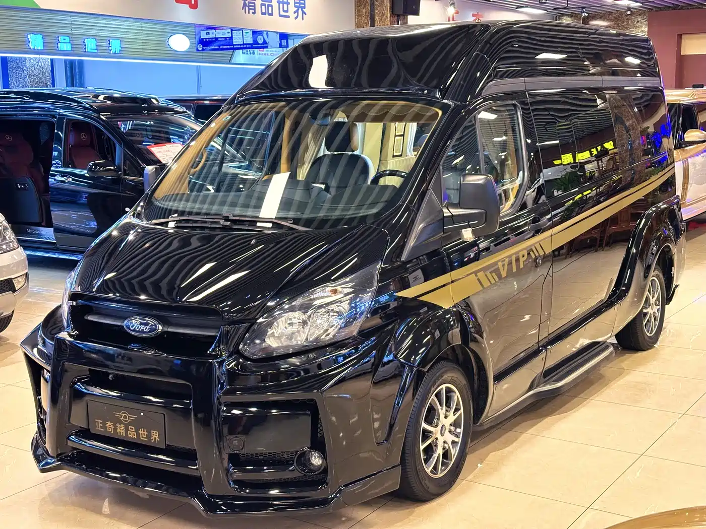 Ford Transit 2020 2.0T Gasoline Multi-purpose Commercial Vehicle Medium Wheelbase Low Roof Dual Swing Doors China V фото 3