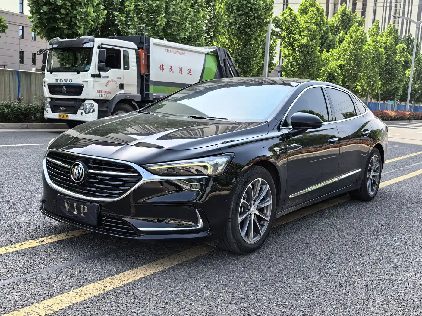 BUICK LACROSSE