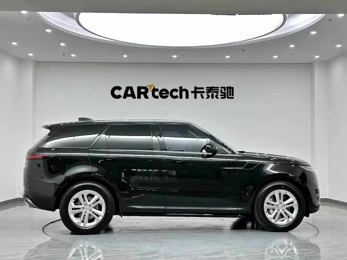 Land Rover Range Rover Sport 2023 360PS S фото 4