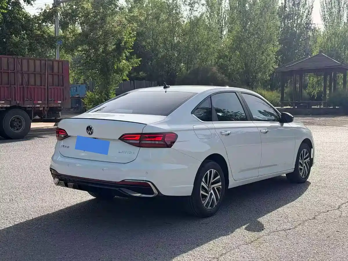 Volkswagen Lavida 2024 Model 300TSI DSG Starlight Eternal Comfort Edition фото 9