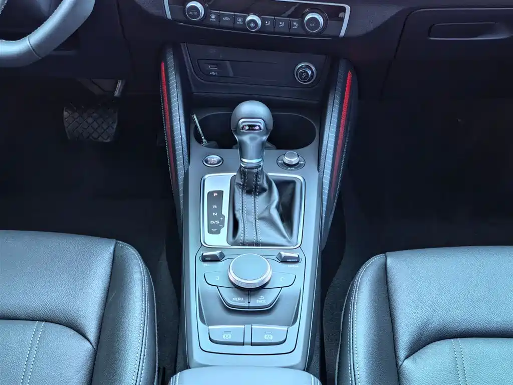 Audi Q2L 2023 35TFSI Fashion Sport фото 14