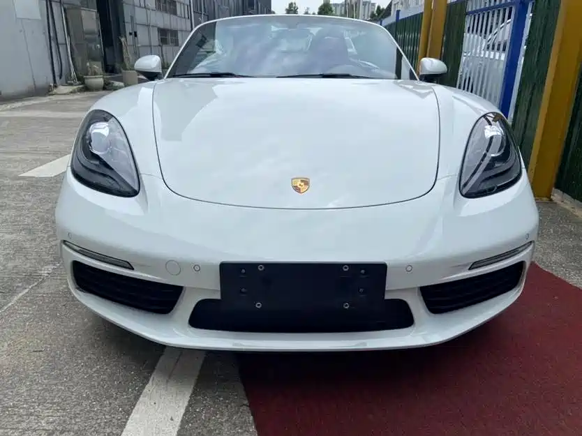Porsche 718 2020 Boxster 2.0T фото 2