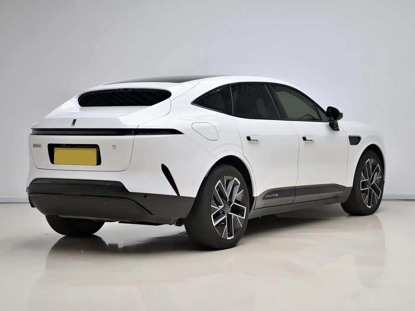 Avatr 11 2024 580 Triple Laser 4WD Luxury Edition фото 4