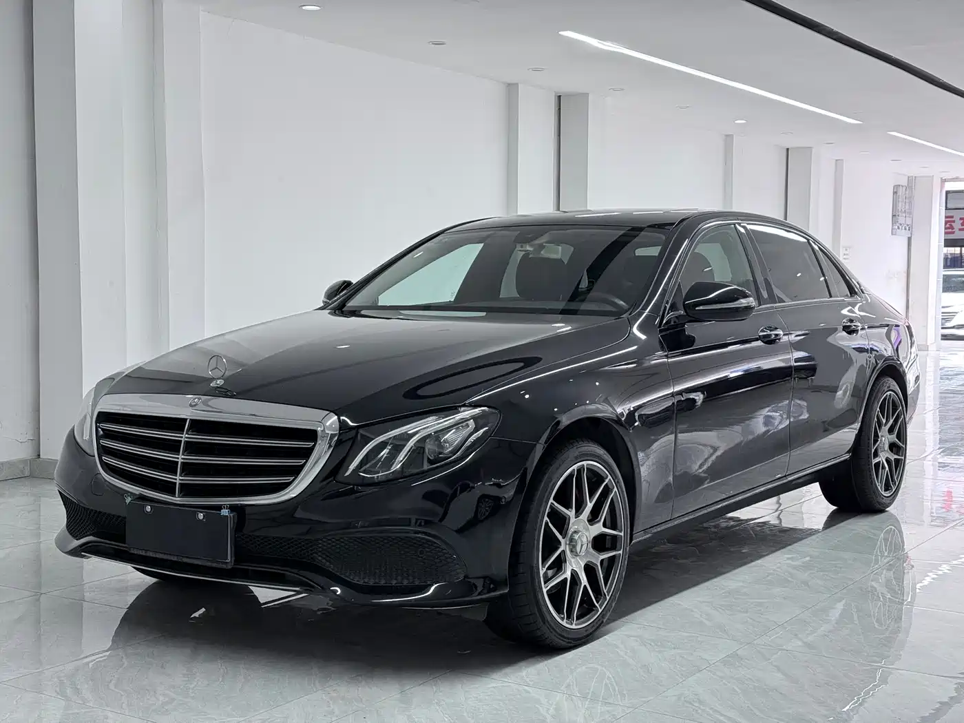 Mercedes-Benz E-Class 2018 E 200 L