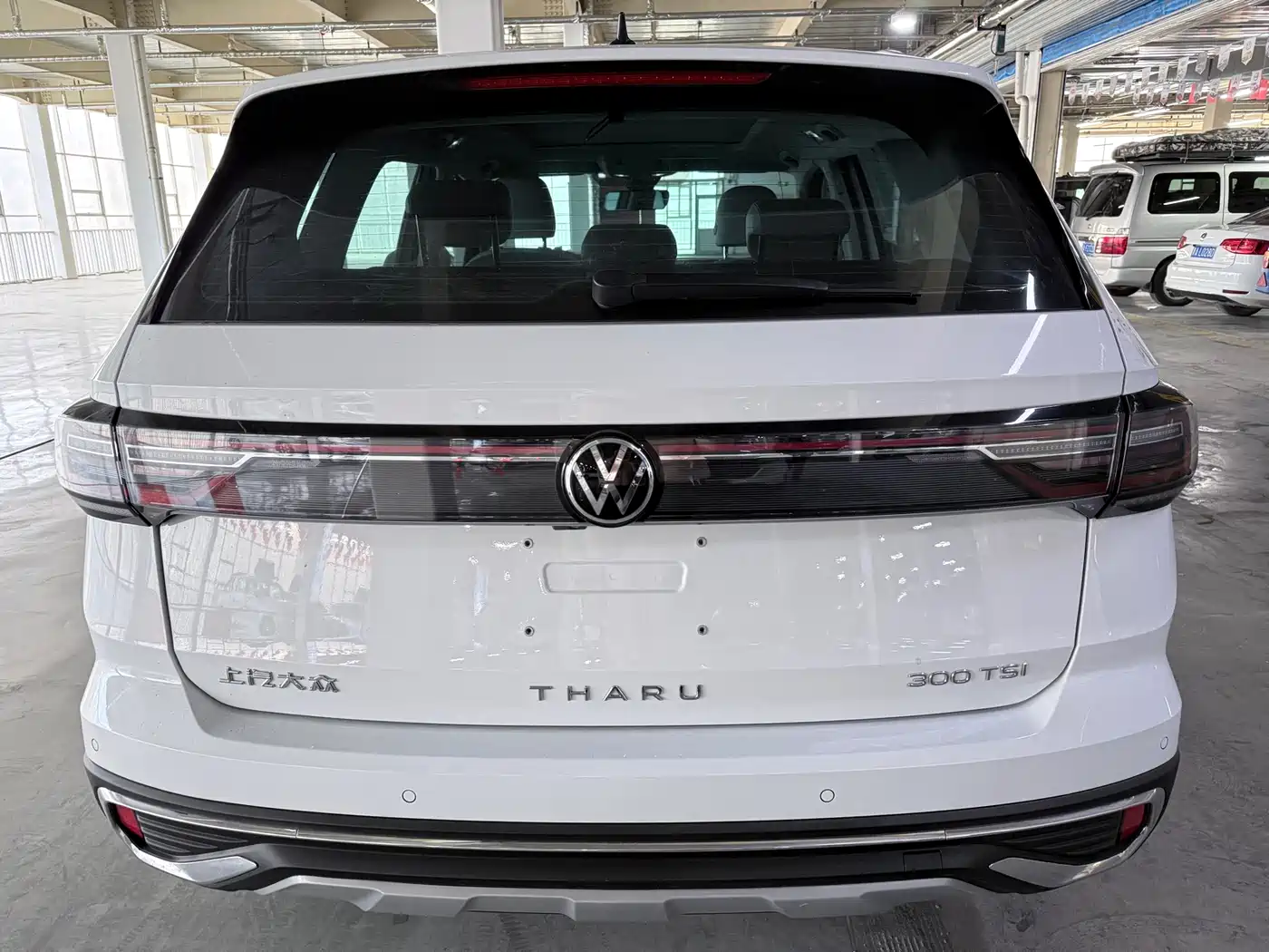 Volkswagen Tharu 2024 300TSI 2WD Full Moon Edition фото 17