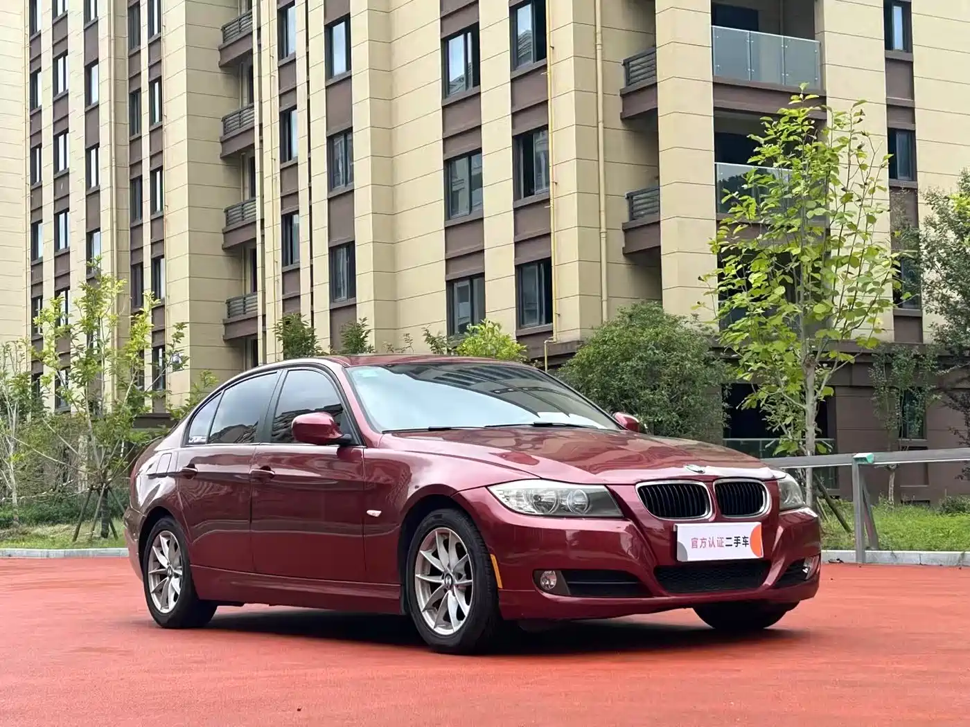 BMW 3 Series (Import) 2012 318i Leading фото 3