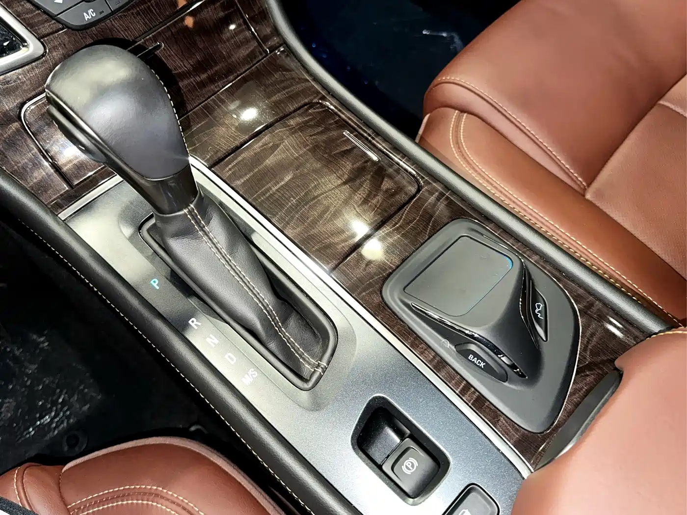 Buick LaCrosse 2013 2.4L SIDI Luxury Comfort фото 9
