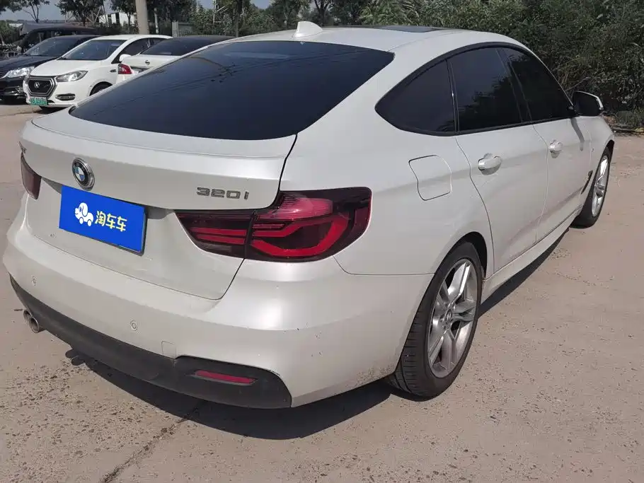 BMW 3 Series GT 2021 2020 320i M Sport Package