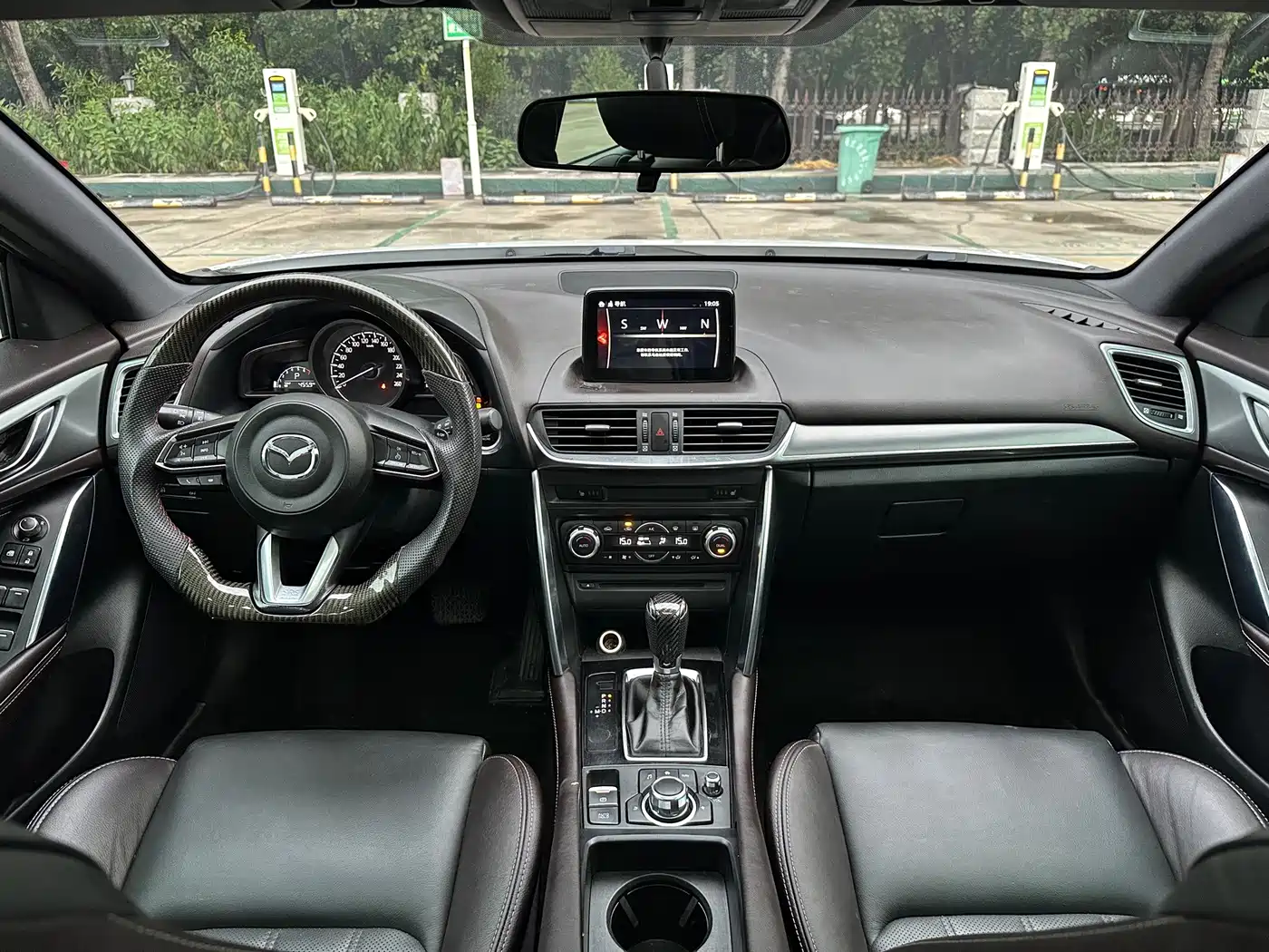 Photo 9 - Mazda CX-4