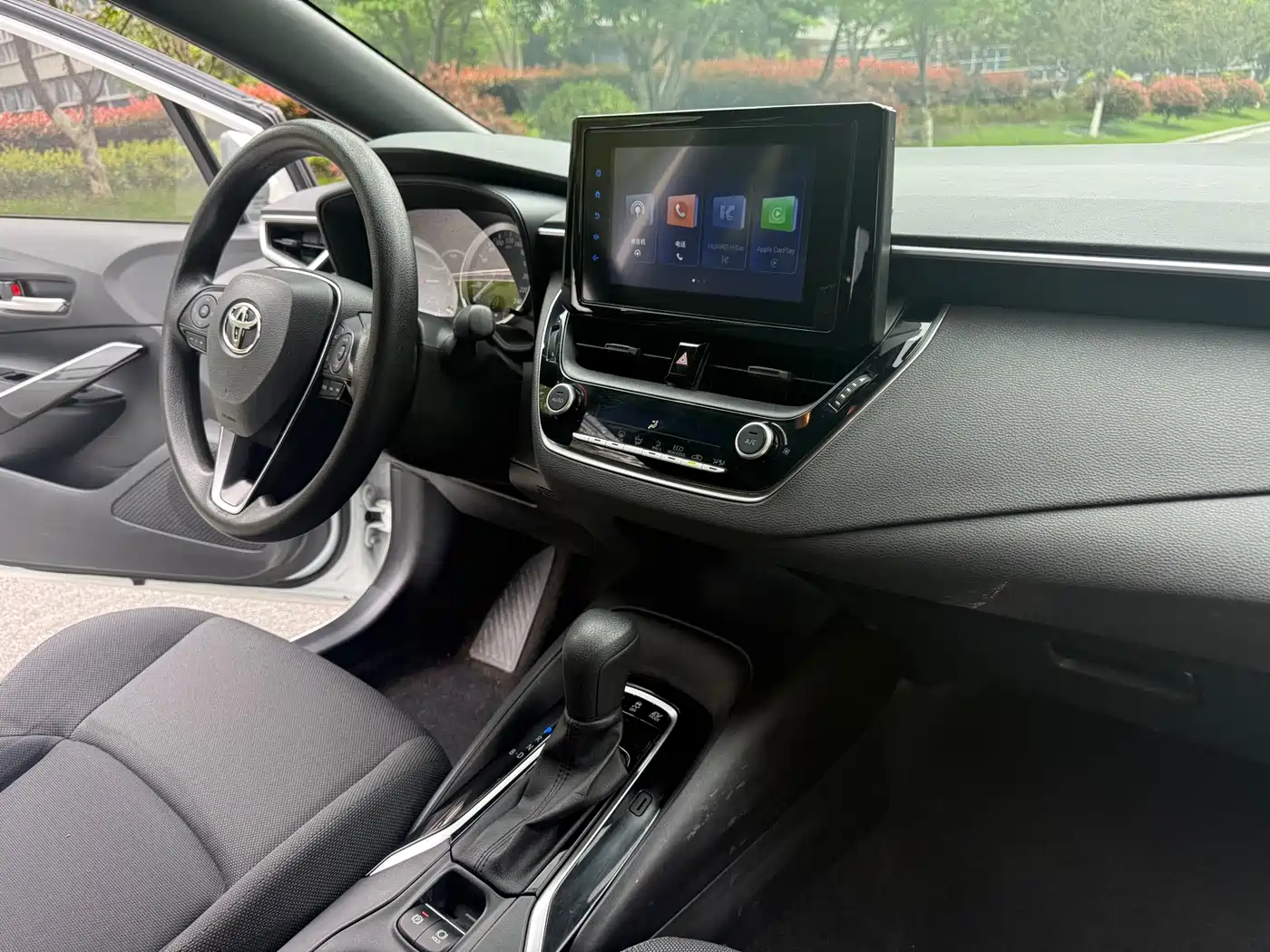 Toyota Levin 2022 Dual Engine 1.8H E-CVT Leading Edition фото 14