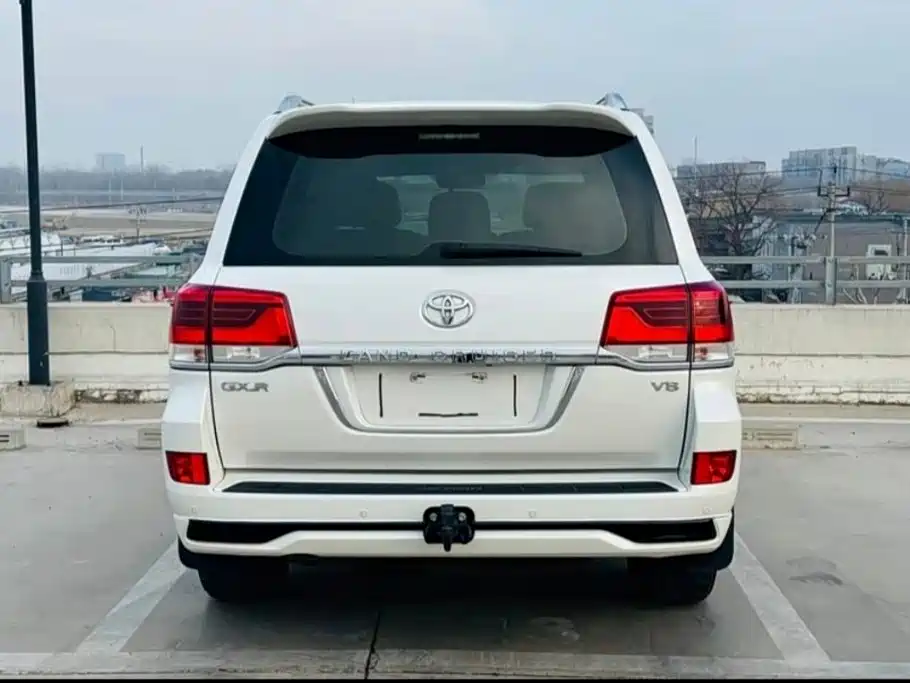 Toyota Land Cruiser 2018 2016 4.6L Automatic VX-R