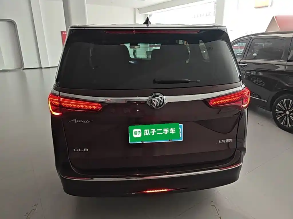 Фото 6 - Buick GL8