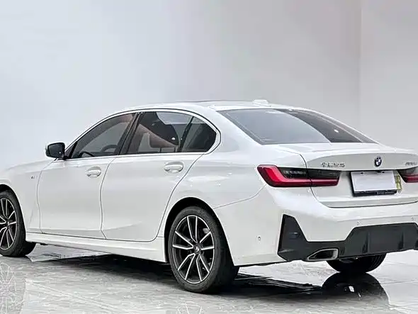 BMW 3 Series 2023 325Li M Sport Package фото 7