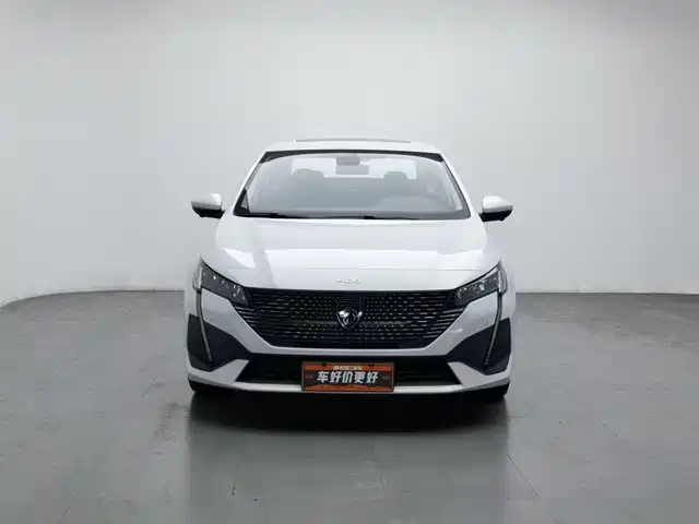 Peugeot 408 2024 360THP Dá Dá Edition Latour — фото 3