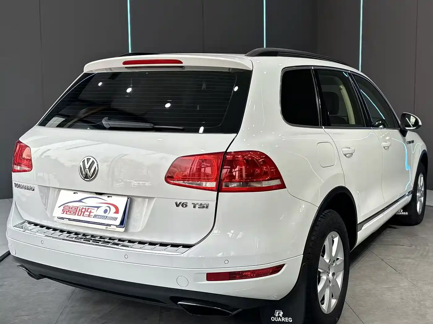 Volkswagen Touareg 2011 3.0TSI Standard фото 6