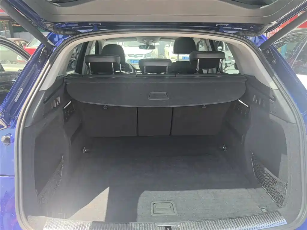 Audi Q5L 2018 45 TFSI Exclusive Fashion (China V) фото 19