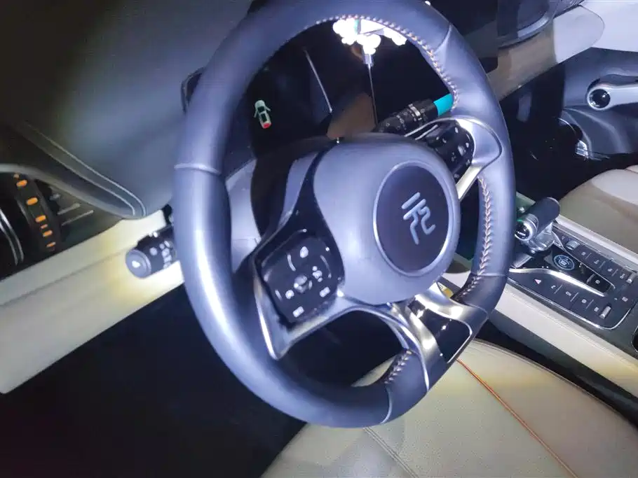 BYD Yuan PLUS 2024 Glory Edition 510KM Leading фото 15