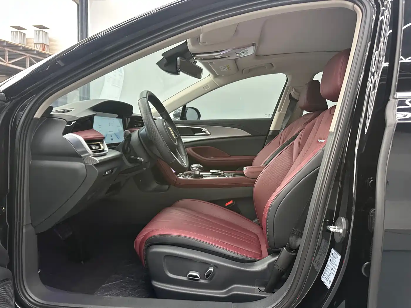 Hongqi H5 2023 2.0T Auto Smart Connect Flag Enjoy фото 4