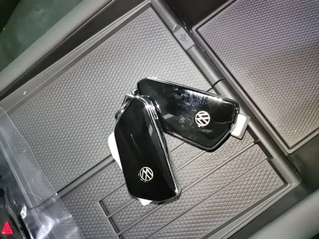 Volkswagen Unique 06 2026 2025 Pure