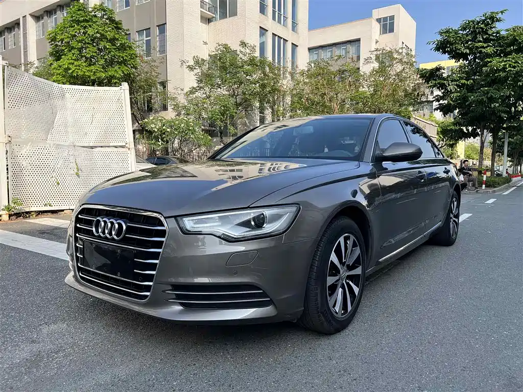 Audi A6L 2014 30 FSI Comfort